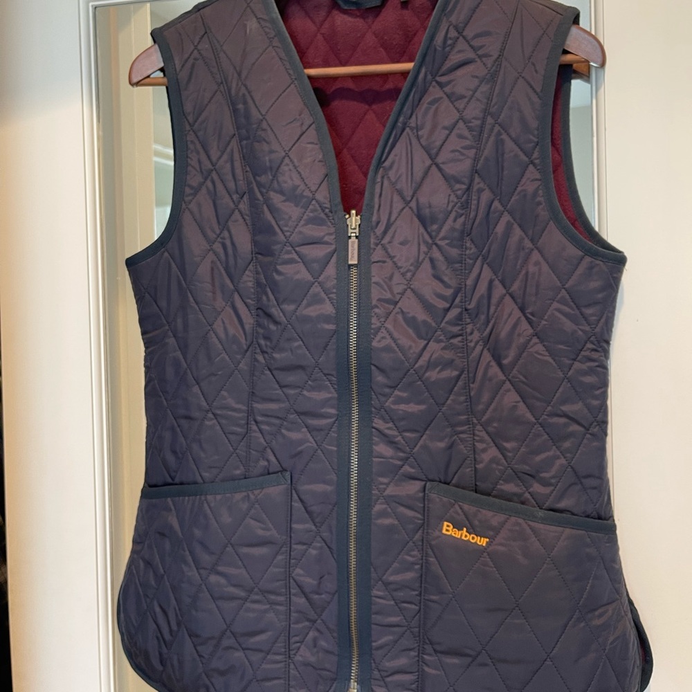 Barbour puffer vest in navy blue